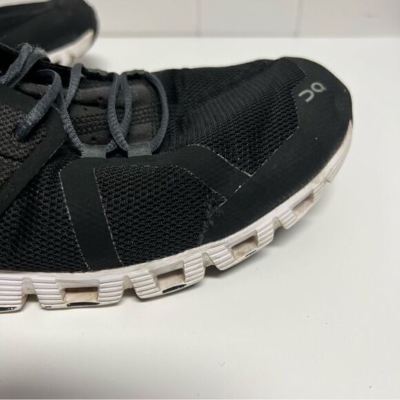 On Running Cloud Men’s Black Shoes Size 11.5 - Picture 4 of 9